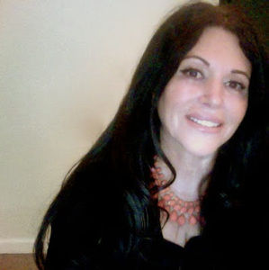 Meet your Posher, Leslie